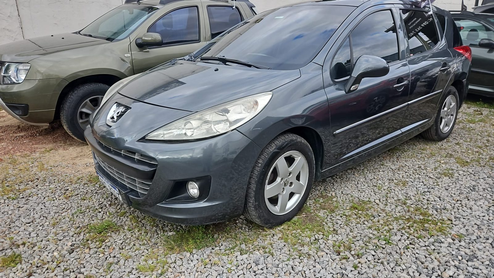 Peugeot 207 1.4, foto 1 de 1